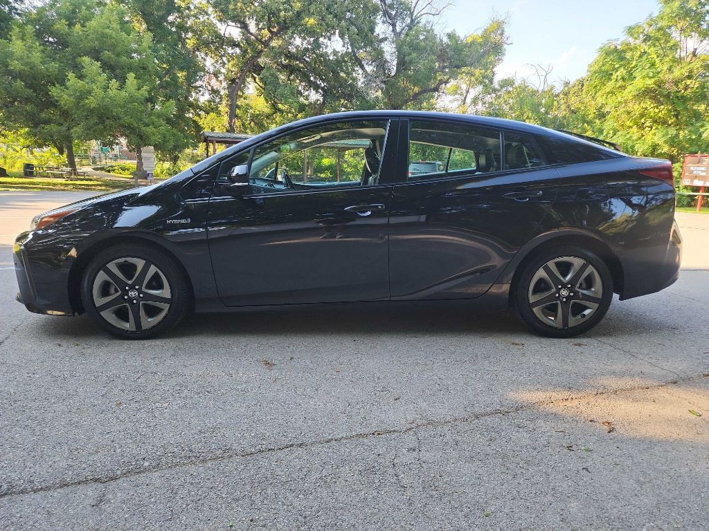 2019 Toyota Prius Image 4