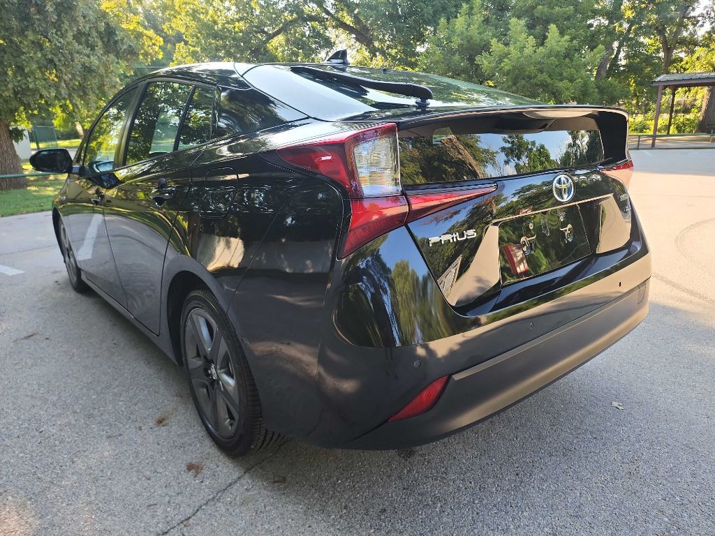 2019 Toyota Prius Image 5