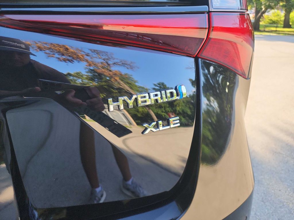 2019 Toyota Prius Image 6