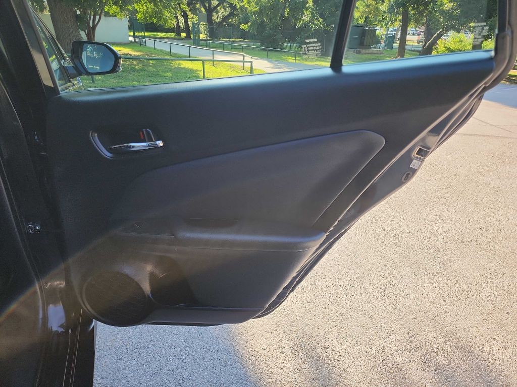 2019 Toyota Prius Image 21
