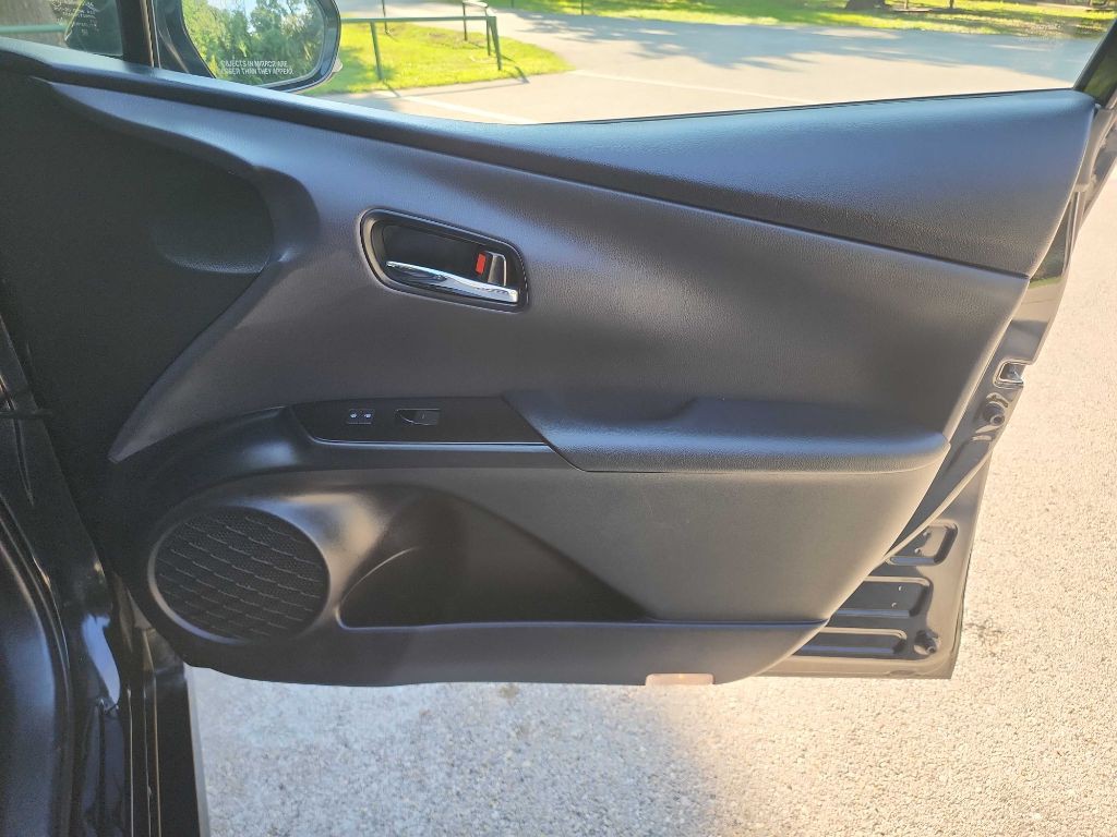 2019 Toyota Prius Image 23
