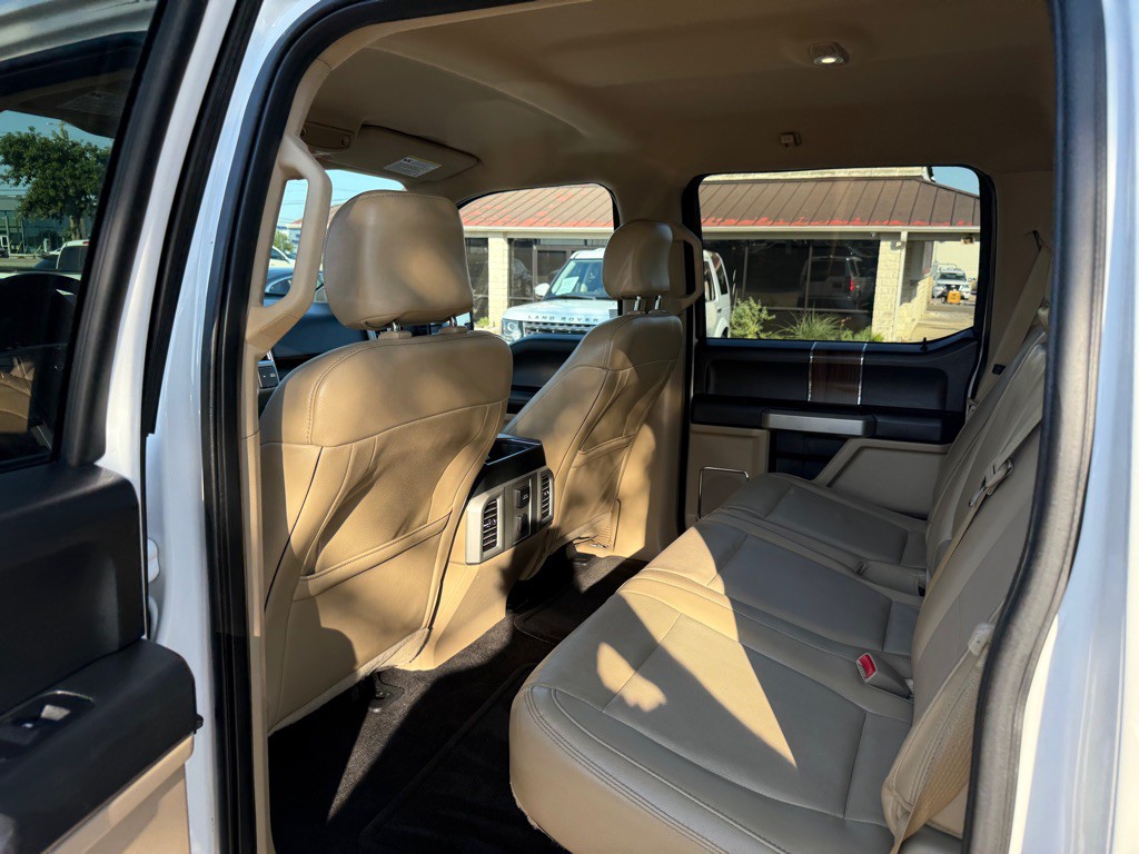 2015 Ford F-150 Image 16