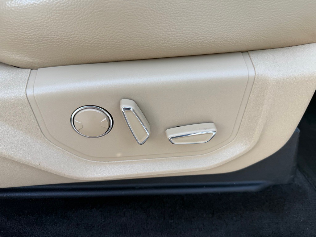 2015 Ford F-150 Image 23
