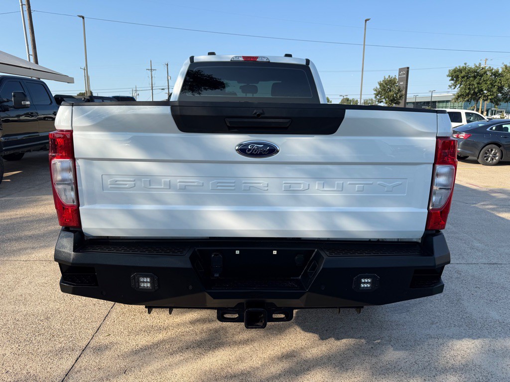 2022 Ford F-350 Image 6