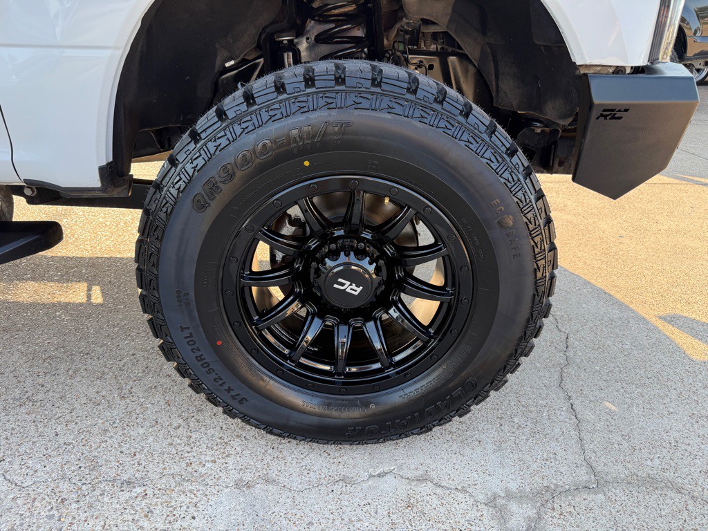 2022 Ford F-350 Image 16