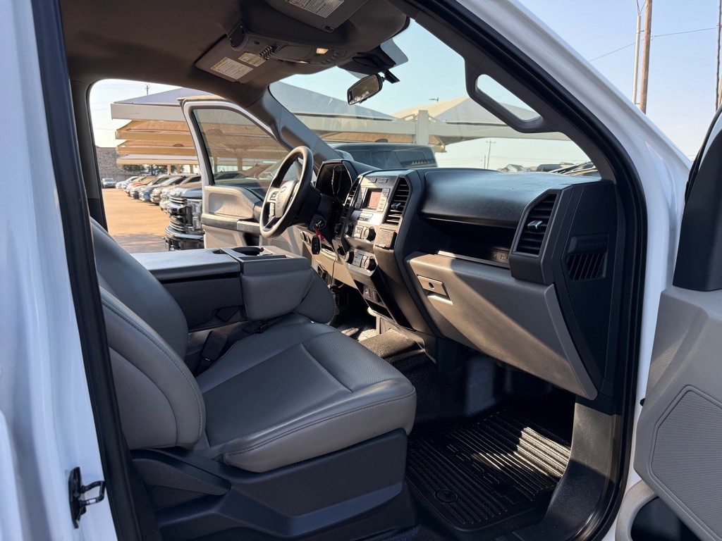 2022 Ford F-350 Image 19