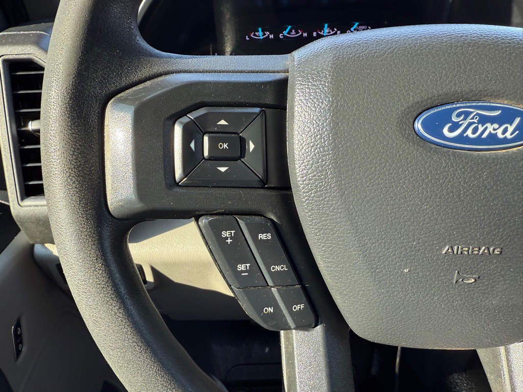 2022 Ford F-350 Image 27
