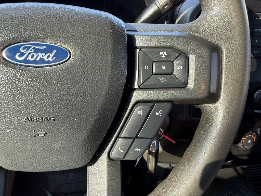 2022 Ford F-350 Image 28