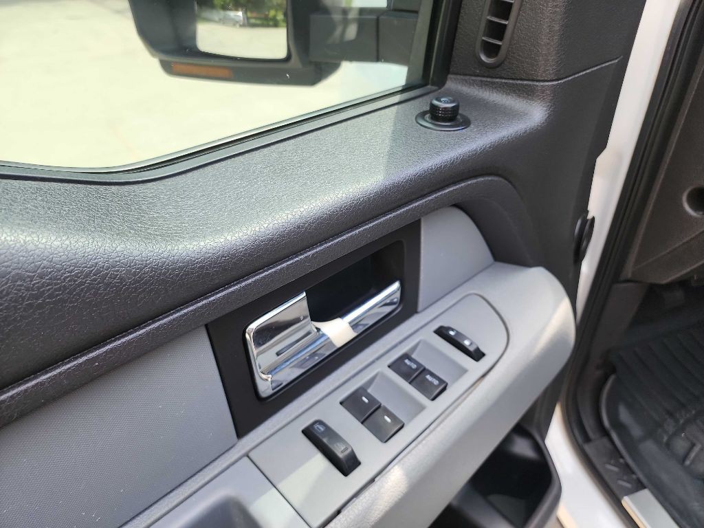 2014 Ford F-150 Image 18