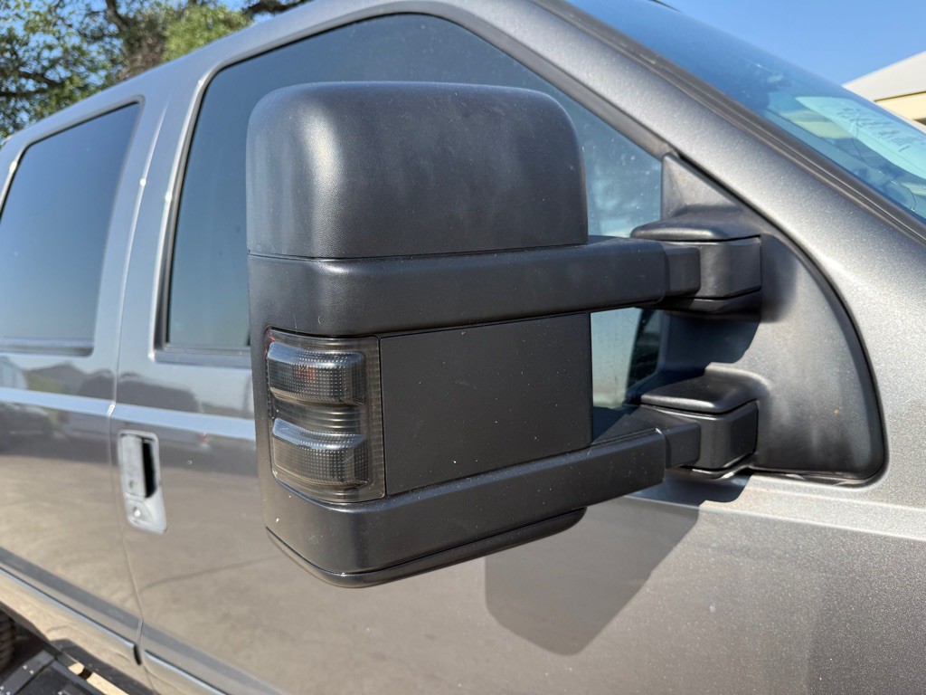 2005 Ford F-250 Image 11