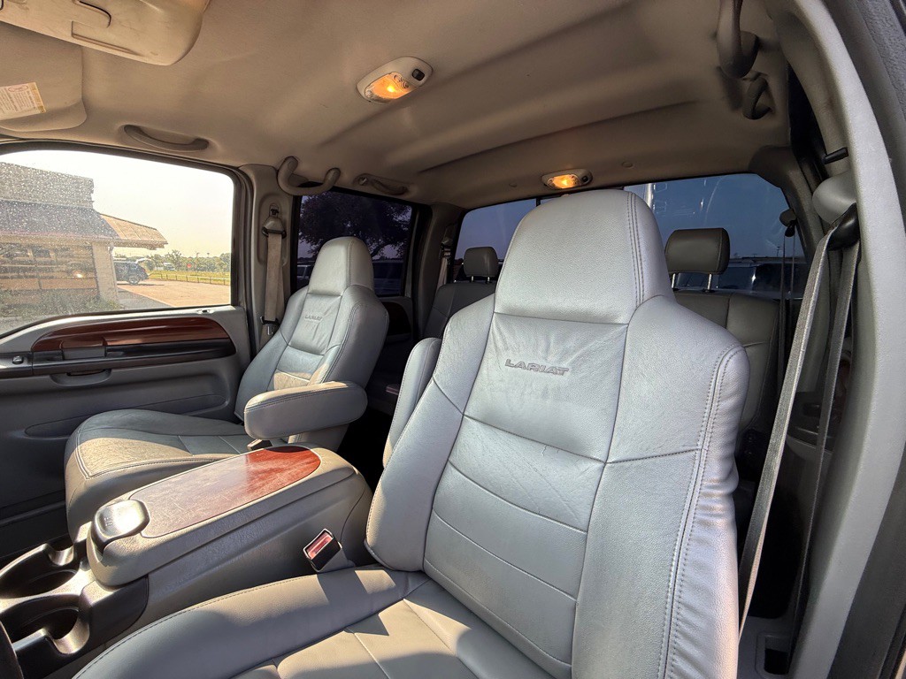 2005 Ford F-250 Image 18