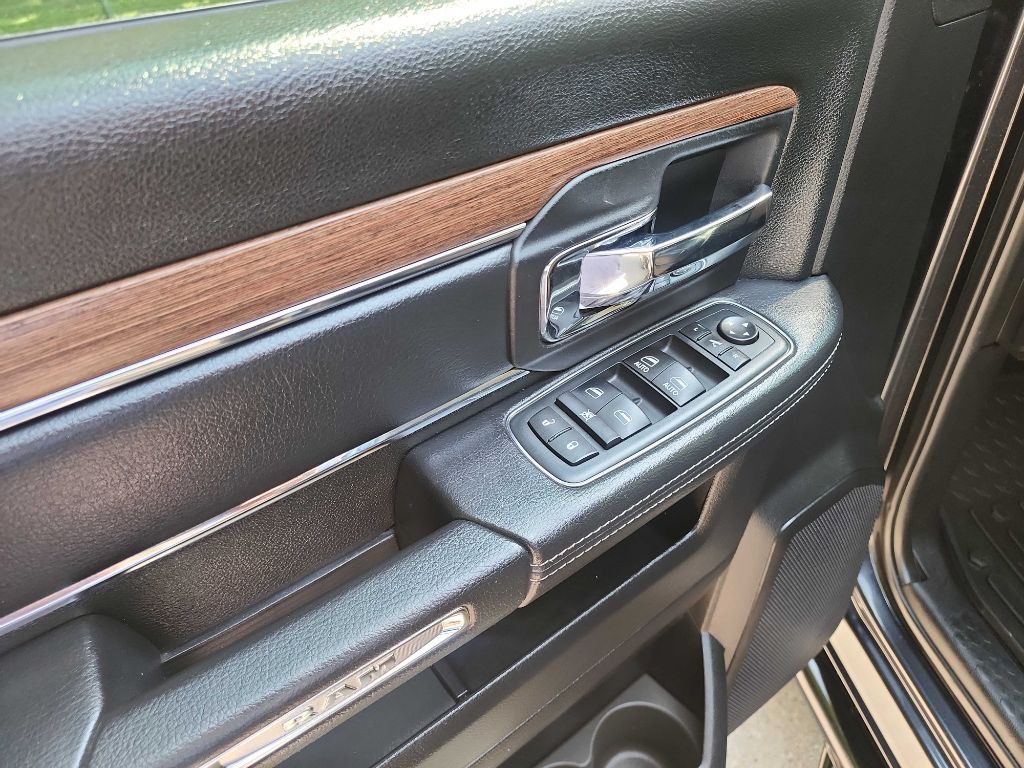 2016 RAM 2500 Image 20