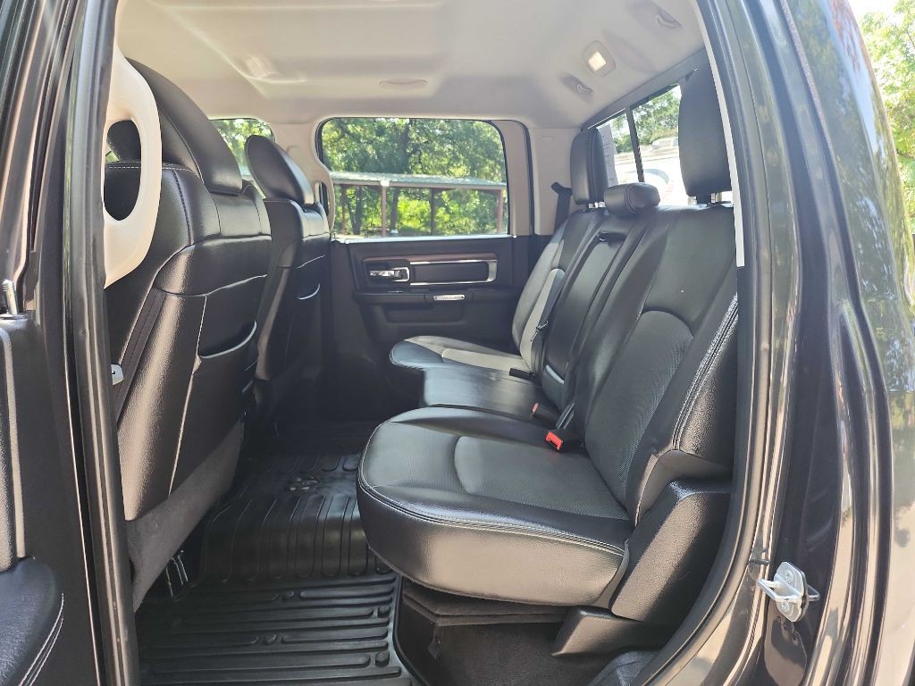 2016 RAM 2500 Image 35
