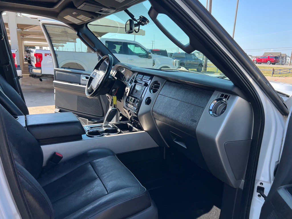 2013 Ford Expedition Image 16