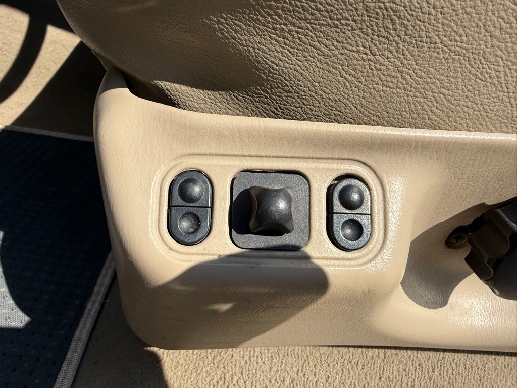 2007 Ford F-250 Image 18