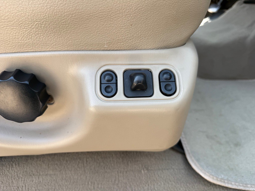 2007 Ford F-250 Image 25