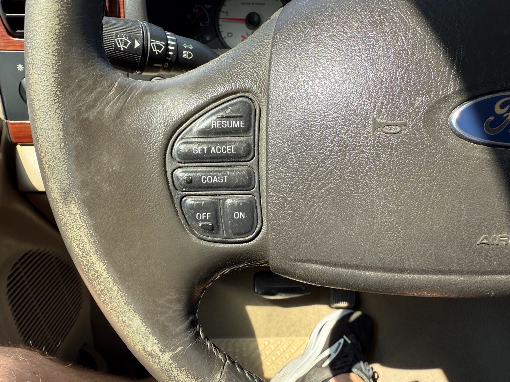 2007 Ford F-250 Image 27