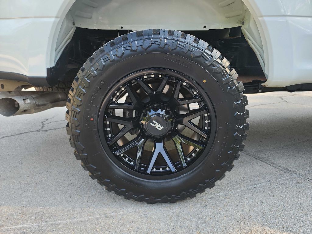 2022 Ford F-250 Image 12