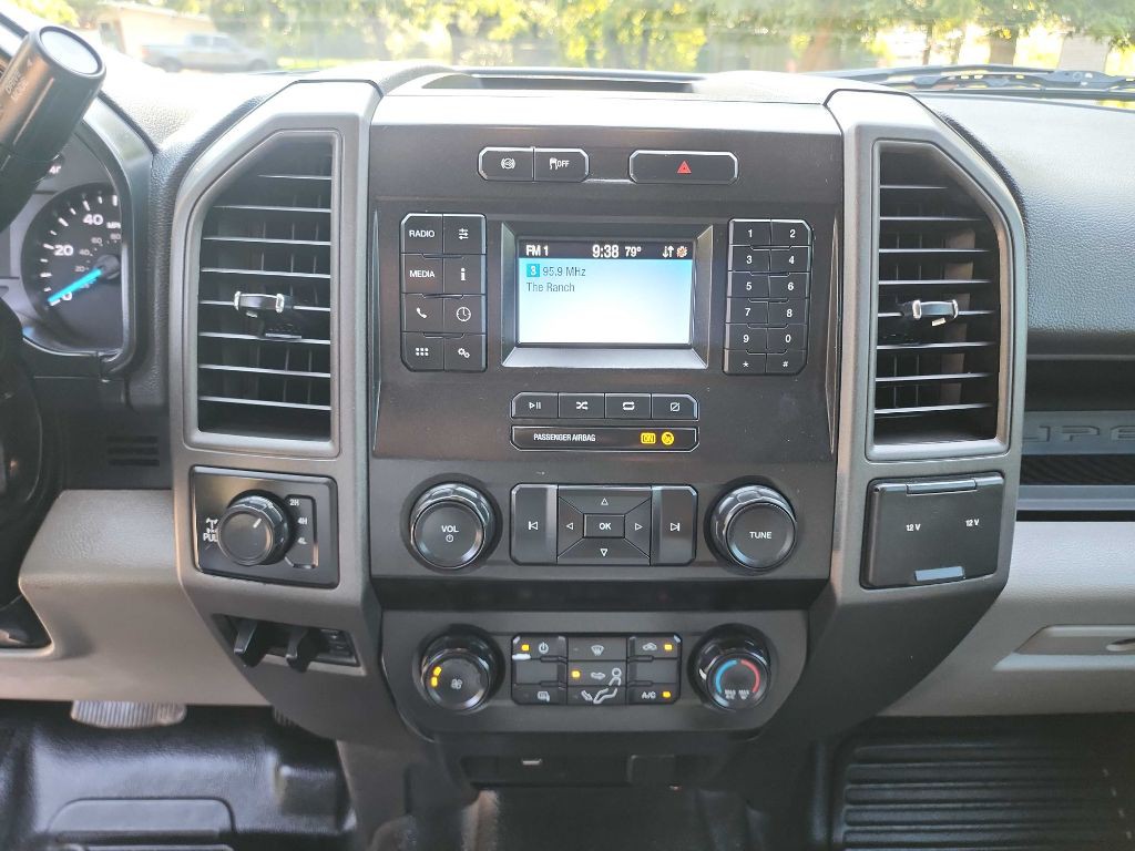 2022 Ford F-250 Image 25