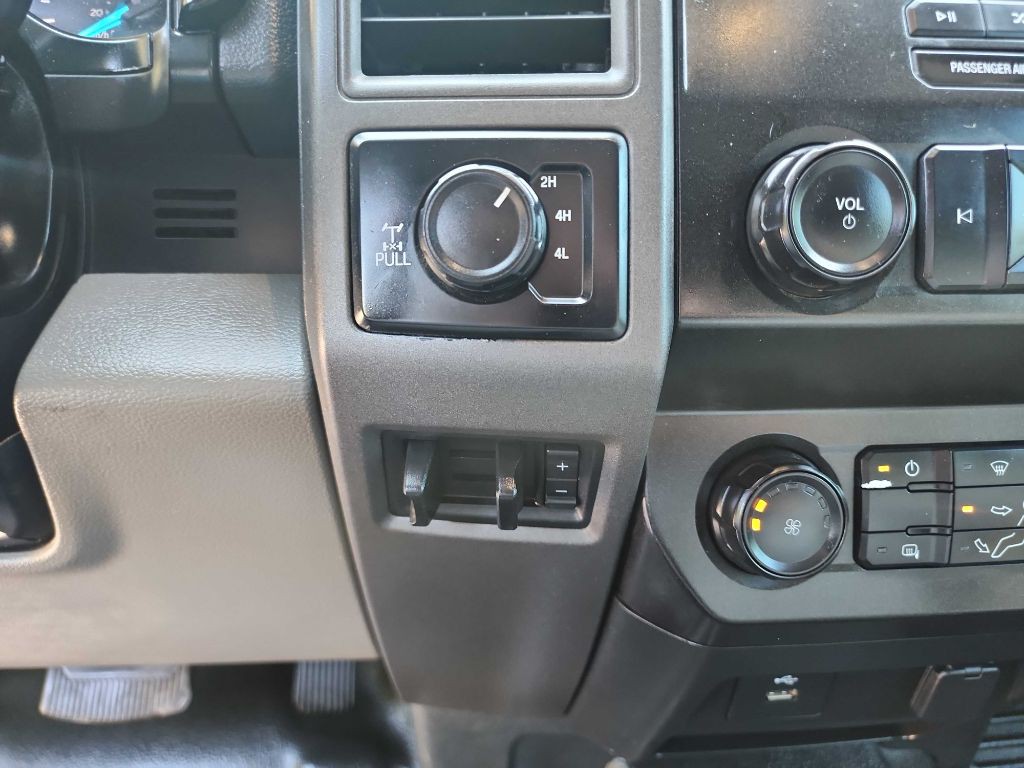 2022 Ford F-250 Image 28