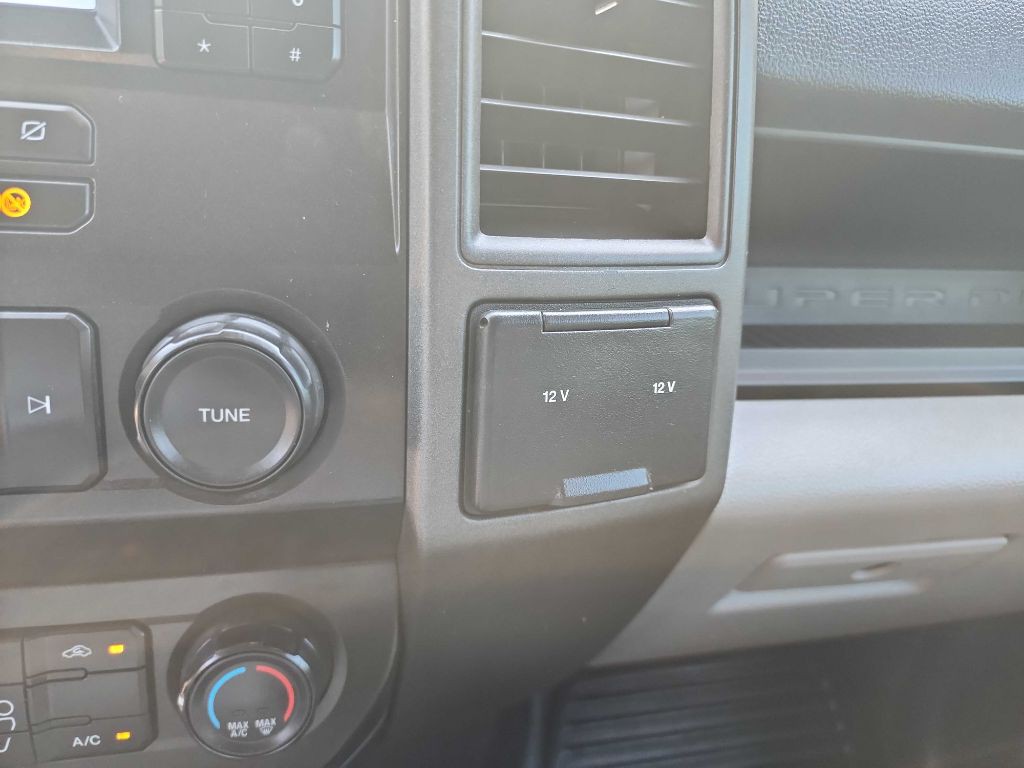 2022 Ford F-250 Image 29