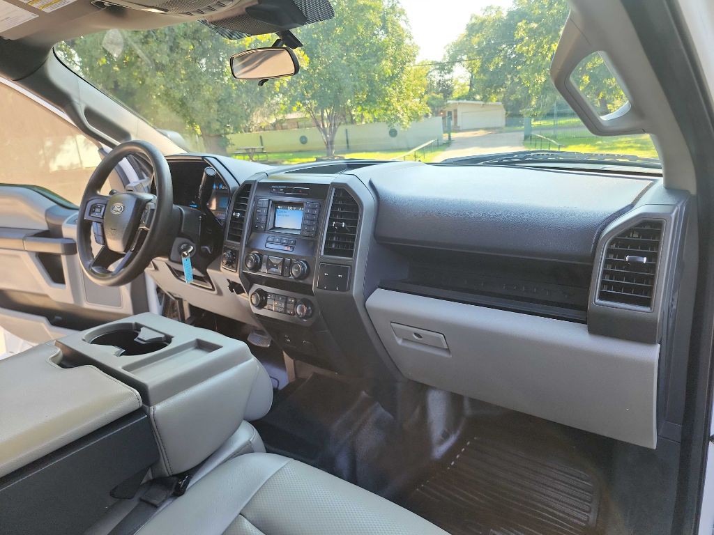 2022 Ford F-250 Image 38