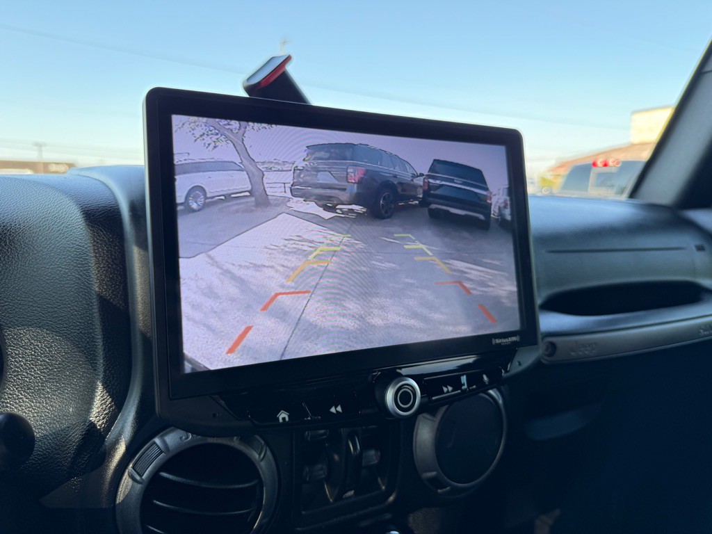 2018 Jeep Wrangler Unlimited Image 32