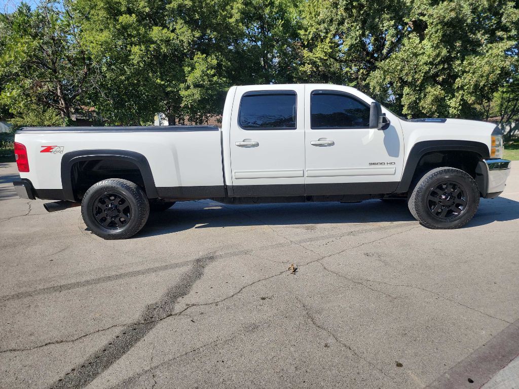2014 Chevrolet Silverado 1500 Image 12