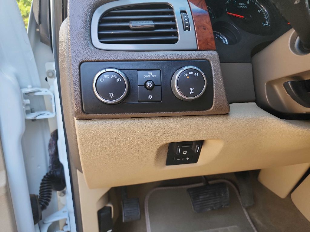 2014 Chevrolet Silverado 1500 Image 22