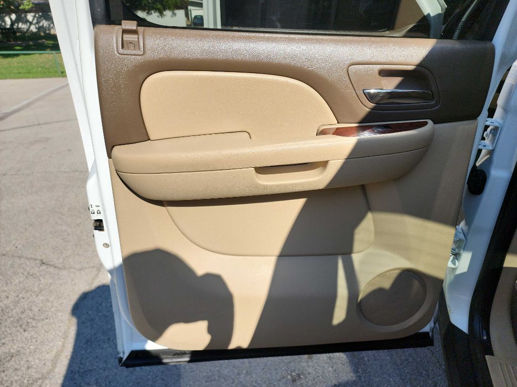 2014 Chevrolet Silverado 1500 Image 32
