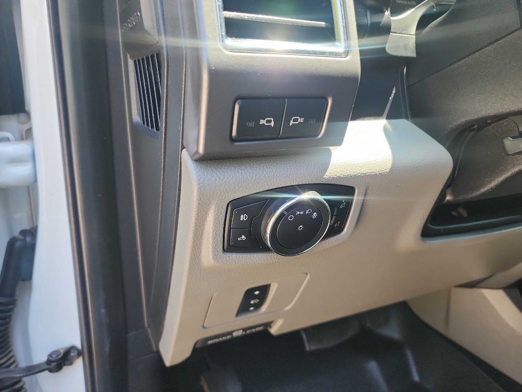 2017 Ford F-250 Image 21