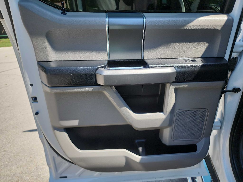 2017 Ford F-250 Image 35