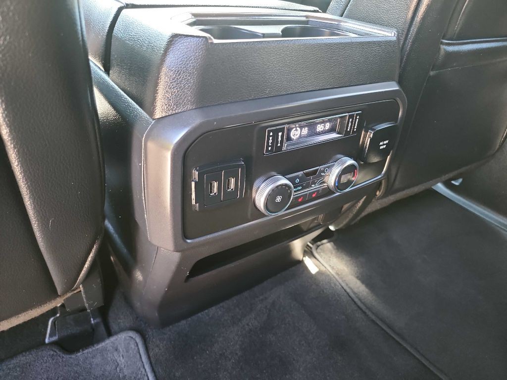 2020 Ford Expedition Image 34