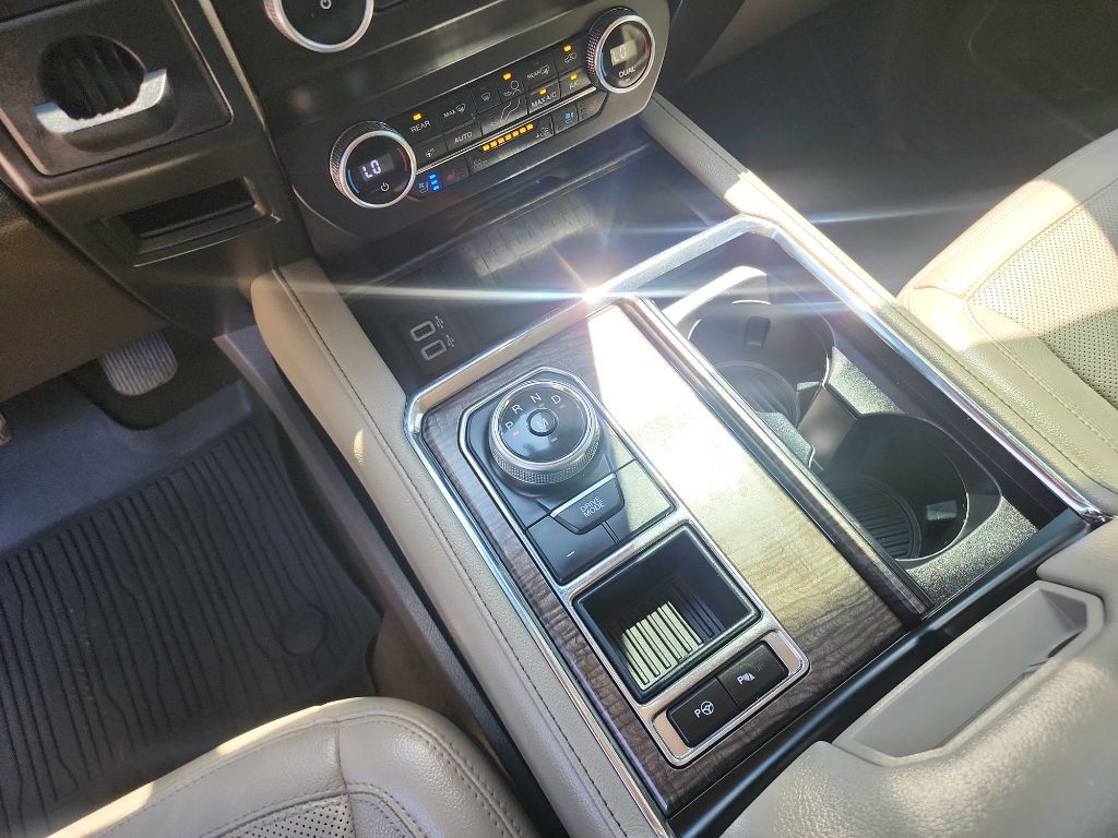 2019 Ford Expedition Image 28