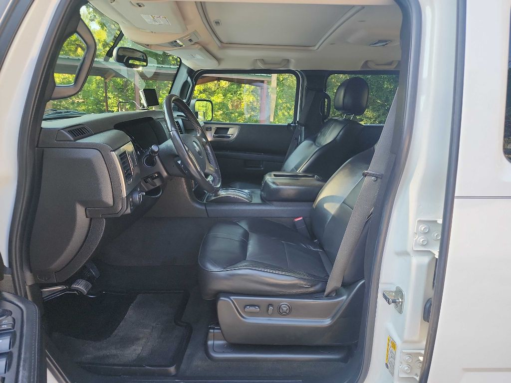 2008 HUMMER H2 Image 19