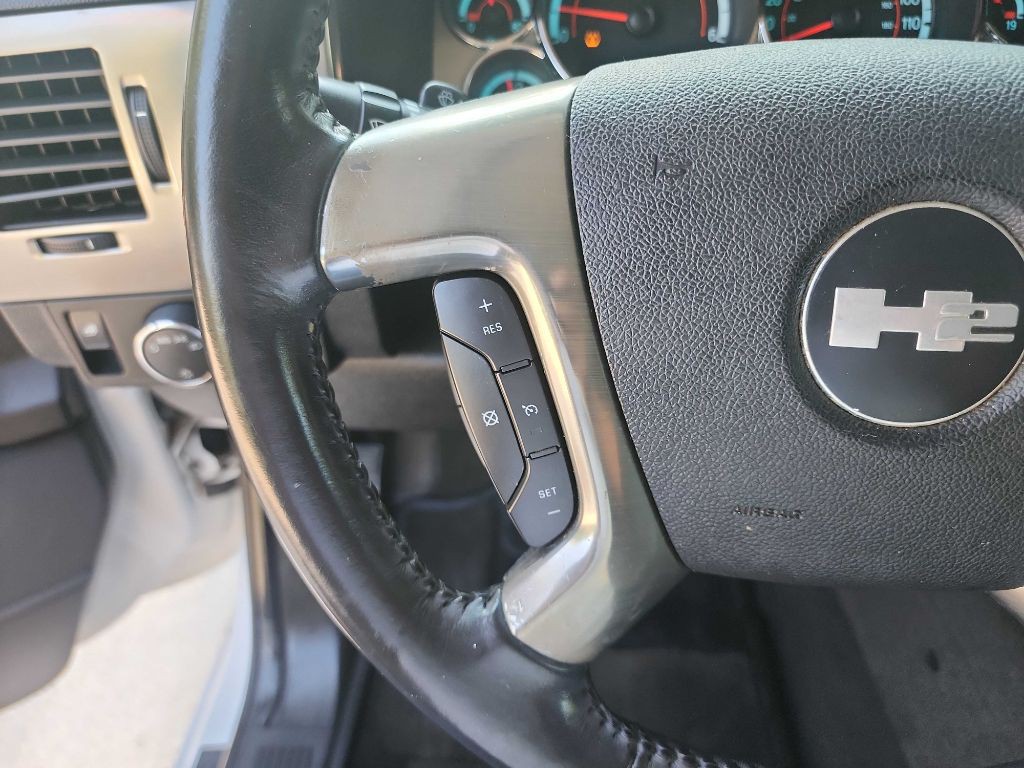 2008 HUMMER H2 Image 22