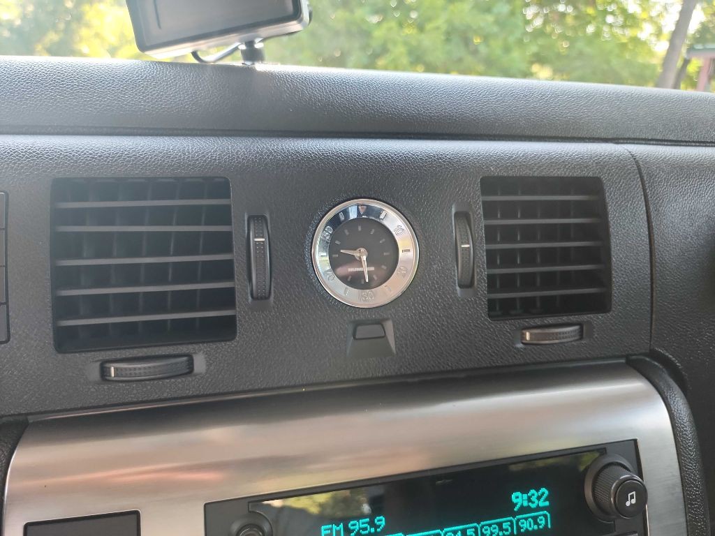 2008 HUMMER H2 Image 28