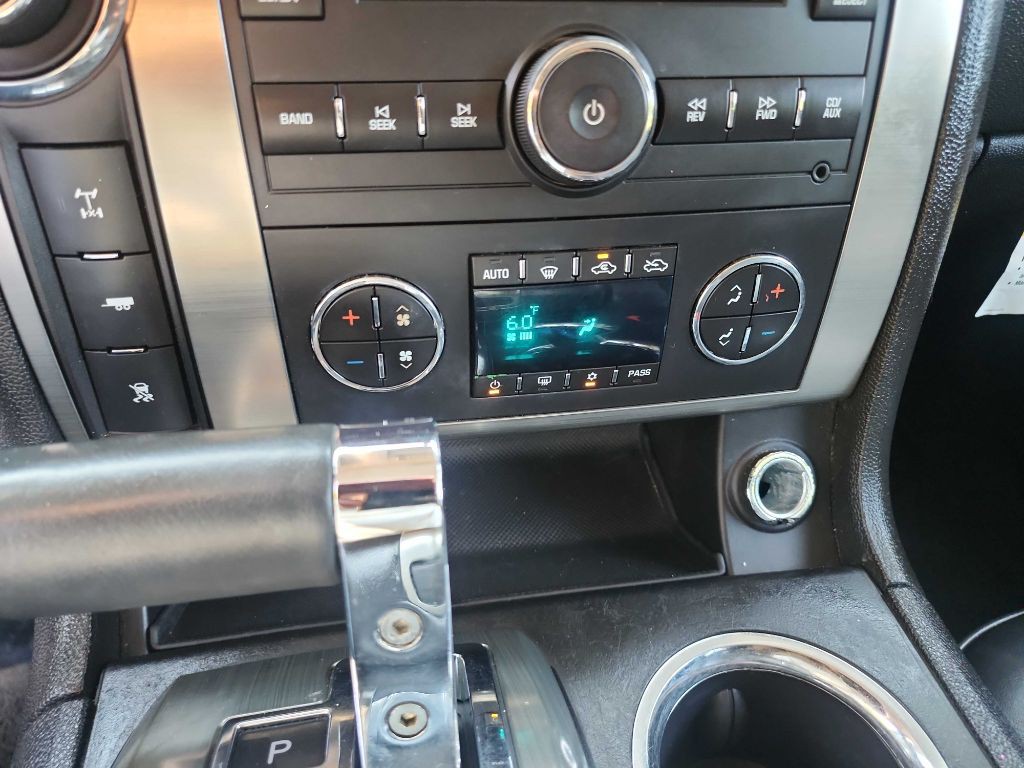 2008 HUMMER H2 Image 30