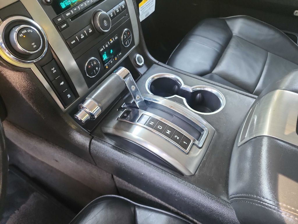 2008 HUMMER H2 Image 31
