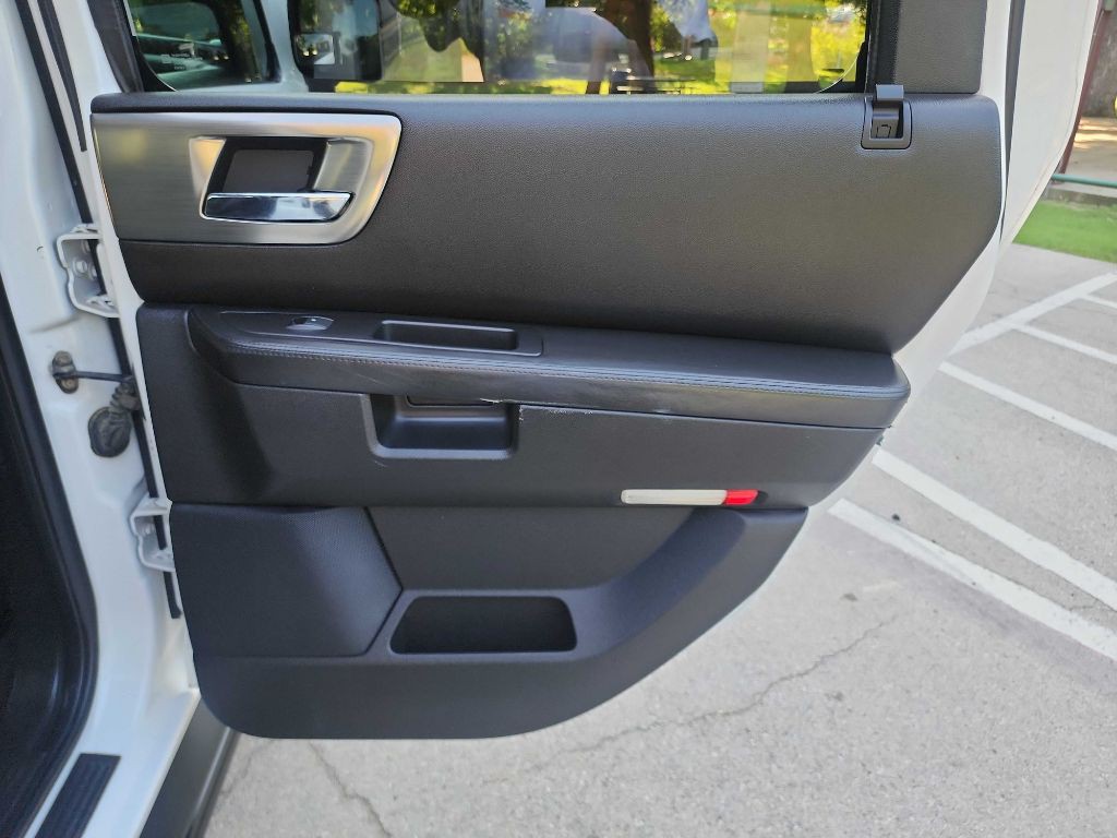 2008 HUMMER H2 Image 36