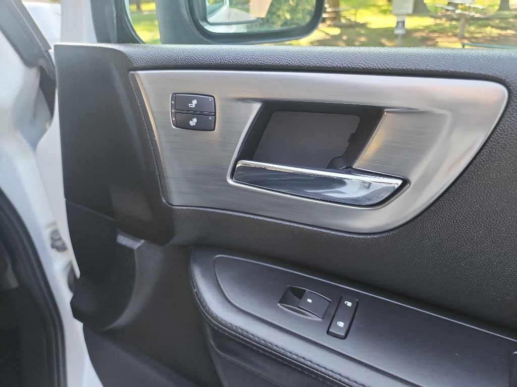 2008 HUMMER H2 Image 39