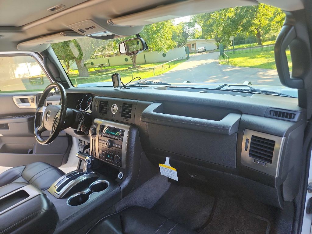 2008 HUMMER H2 Image 41