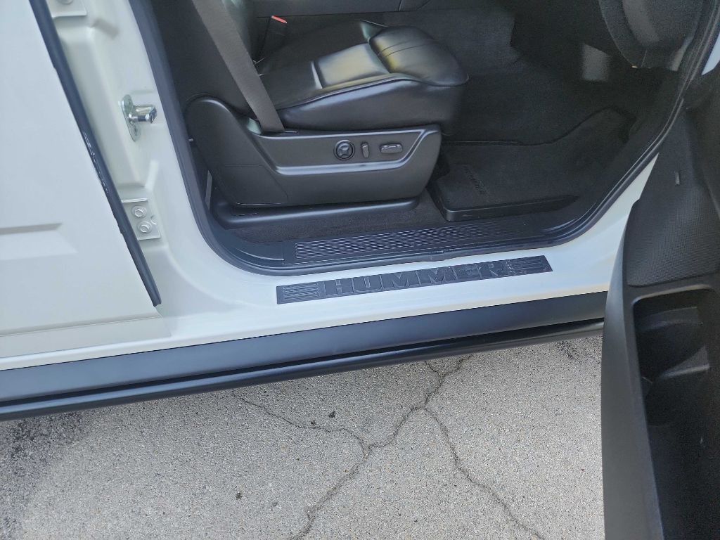 2008 HUMMER H2 Image 43