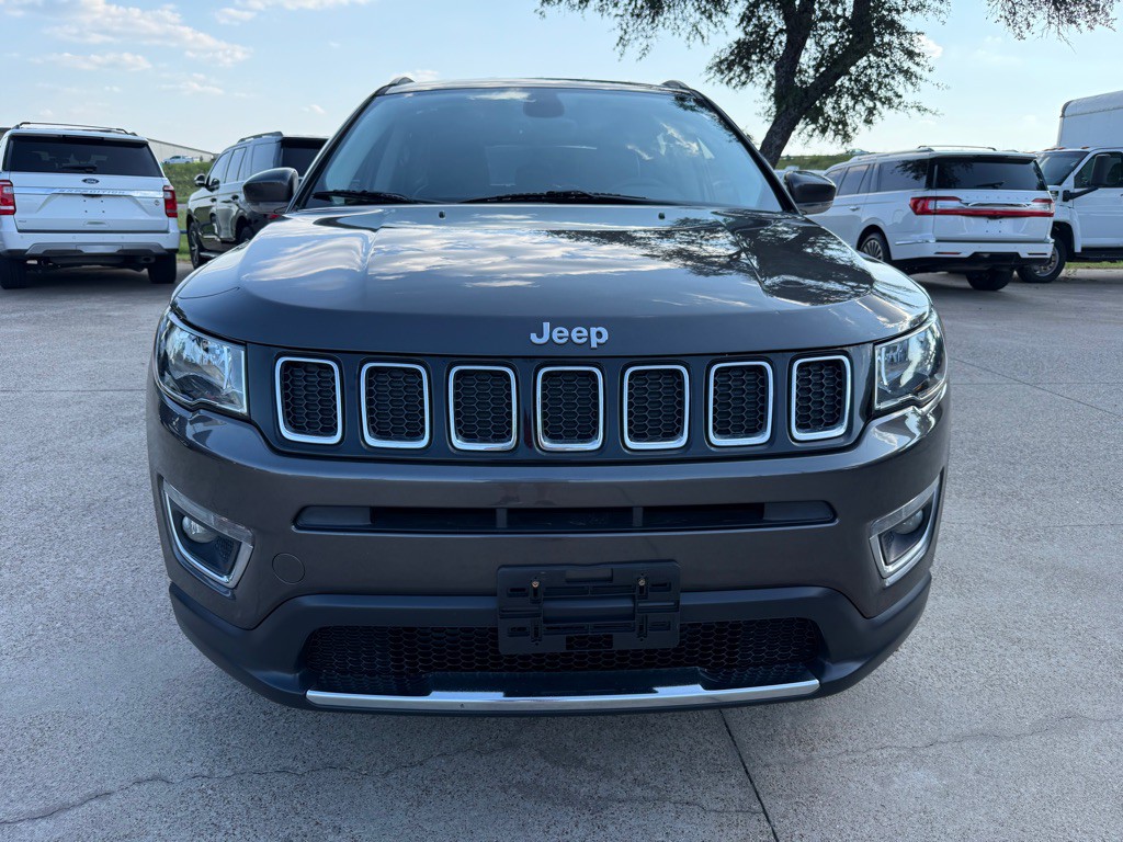 2018 Jeep Compass Image 2
