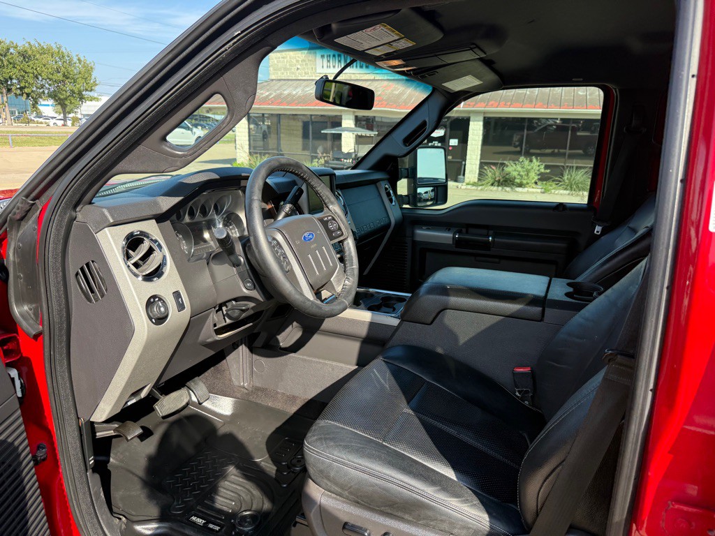 2015 Ford F-350 Image 17