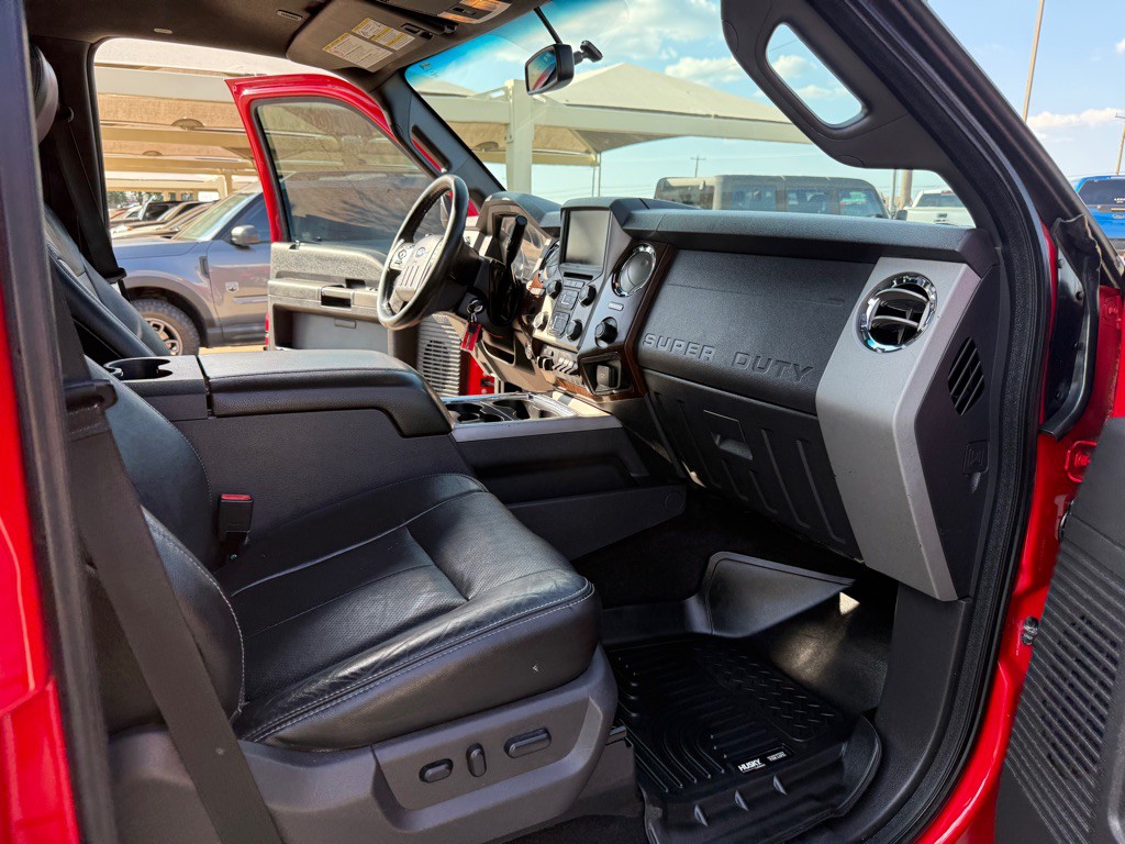 2015 Ford F-350 Image 19
