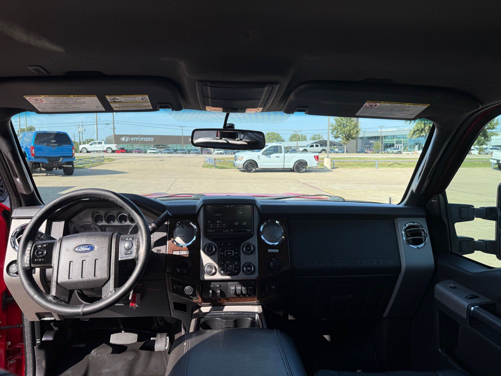 2015 Ford F-350 Image 25