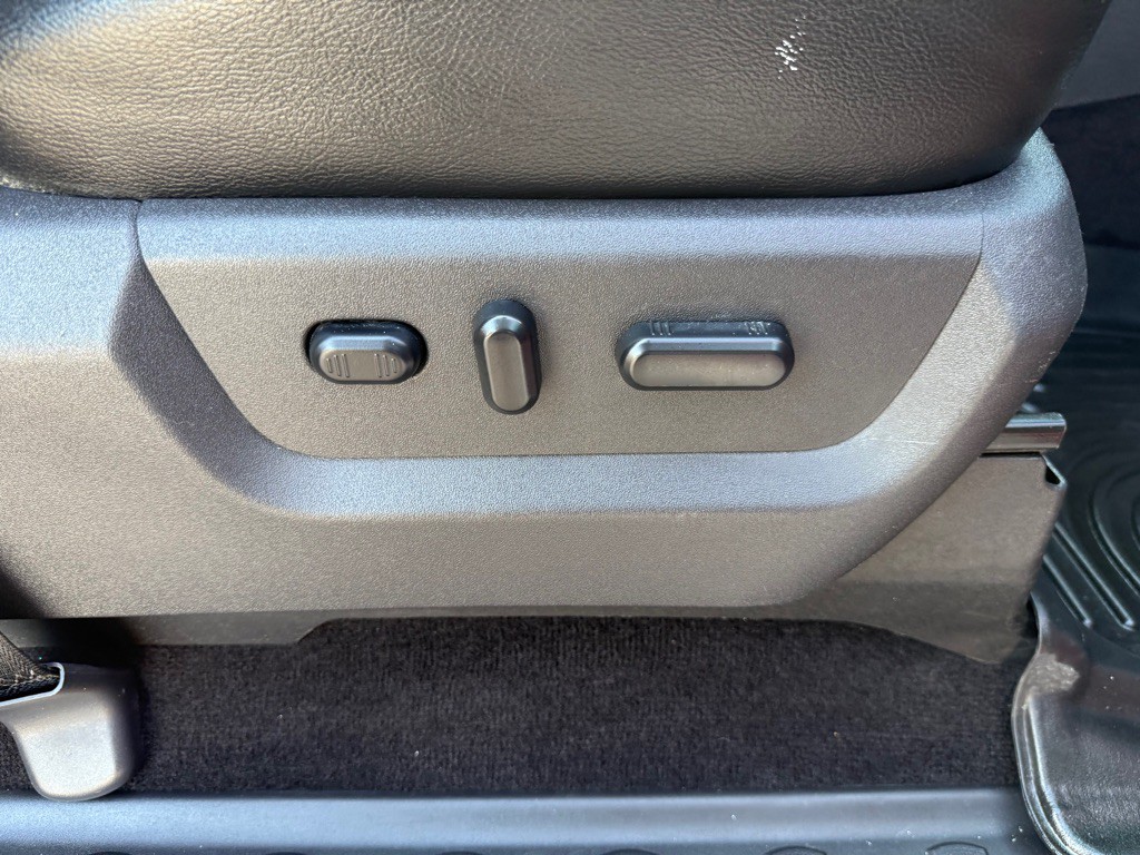 2015 Ford F-350 Image 27