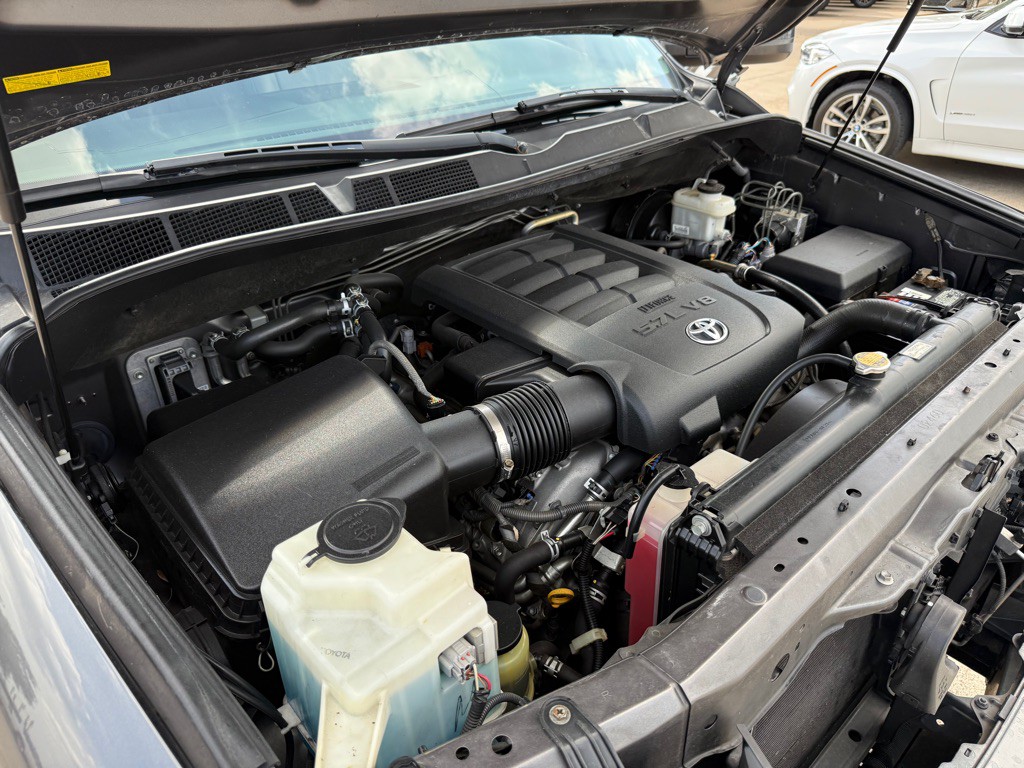 2012 Toyota Sequoia Image 39