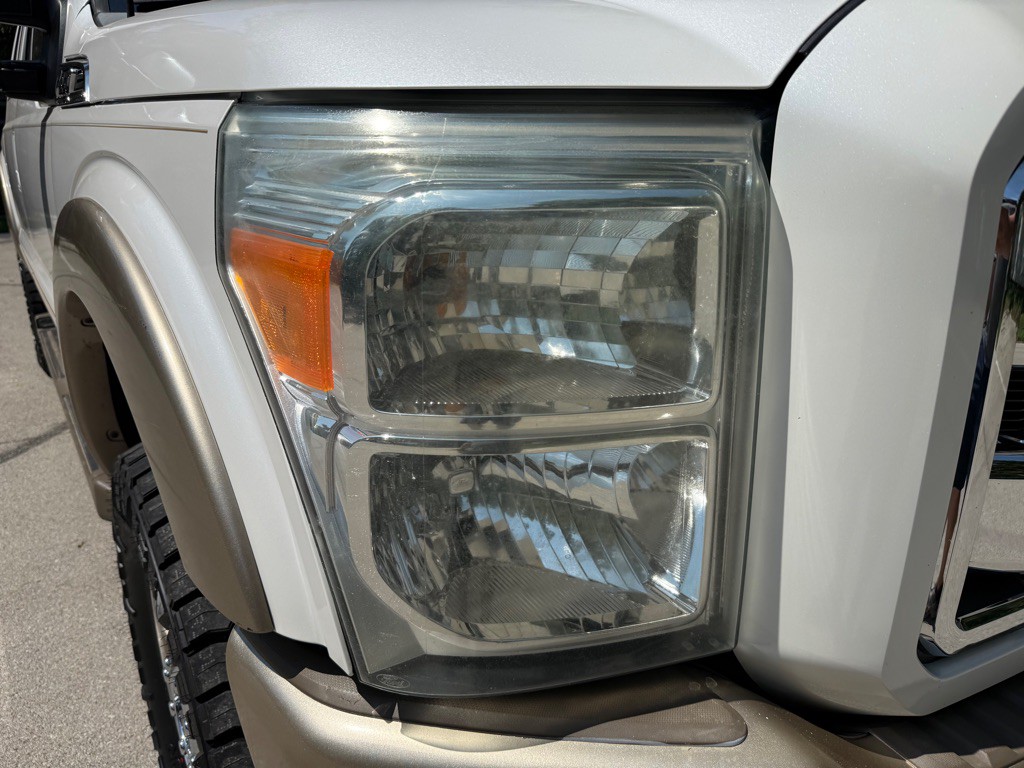 2011 Ford F-350 Image 2